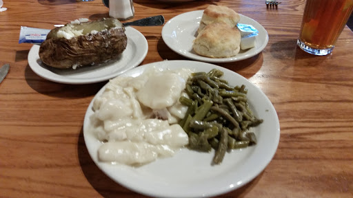 American Restaurant «Cracker Barrel Old Country Store», reviews and photos, 11993 Chase Plz, Cincinnati, OH 45240, USA