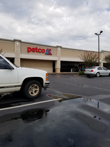 Pet Supply Store «Petco Animal Supplies», reviews and photos, 1401 E Spring Valley Rd, Richardson, TX 75081, USA