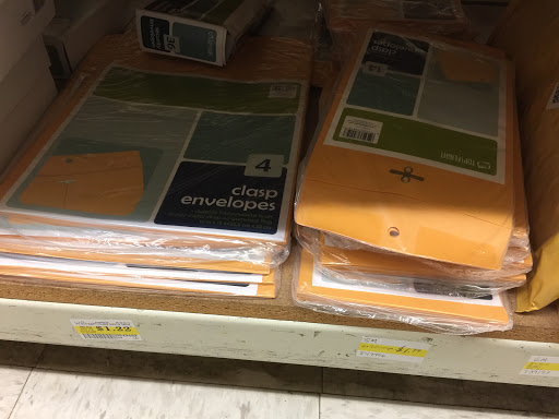 Grocery Store «Town & Country Foods», reviews and photos, 219 N 19th Ave, Bozeman, MT 59718, USA