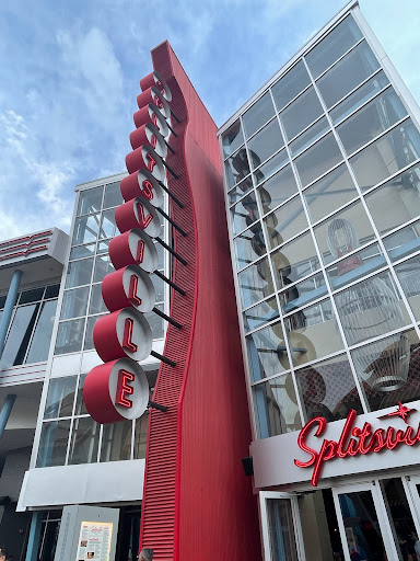 Restaurant «Splitsville Luxury Lanes», reviews and photos, 1494 Buena Vista Dr, Lake Buena Vista, FL 32830, USA