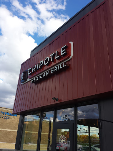 Mexican Restaurant «Chipotle Mexican Grill», reviews and photos, 1245 Commerce Blvd, Dickson City, PA 18519, USA