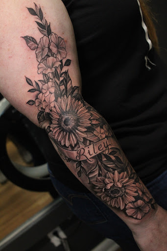 Explore name bracelet tattoo ideas, creative tattoo ideas in Homosassa, available at Citrus Tattoos