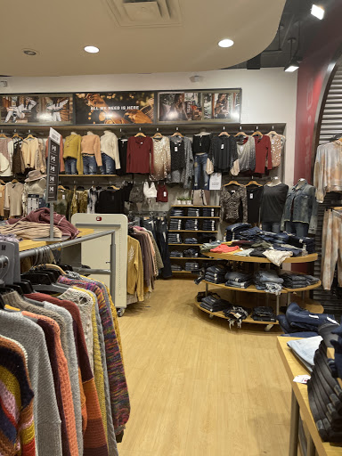 Clothing Store «Buckle», reviews and photos, 2529 Main St #166, Union Gap, WA 98903, USA