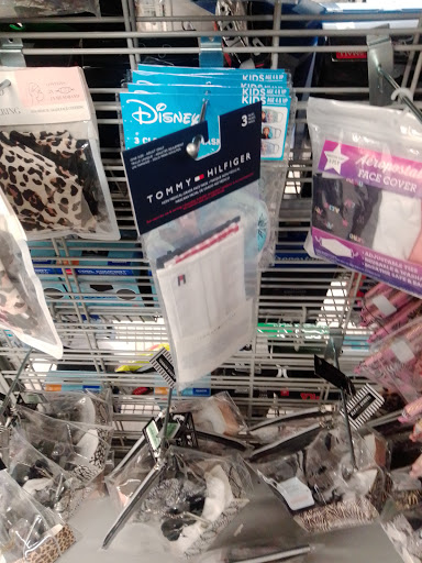 Clothing Store «Burlington Coat Factory», reviews and photos, 229 NJ-73, Marlton, NJ 08053, USA