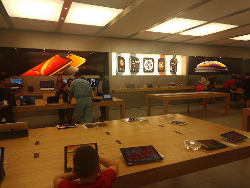 Computer Store «Apple Vintage Faire», reviews and photos, 3401 Dale Rd, Modesto, CA 95356, USA