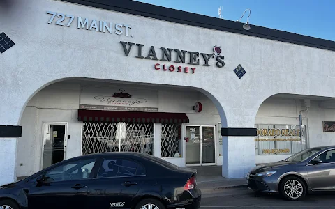 Vianney's Closet image