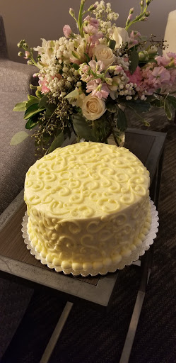 Wedding Bakery «elé Cake Co.», reviews and photos, 810 E Dixie Dr, Dayton, OH 45449, USA