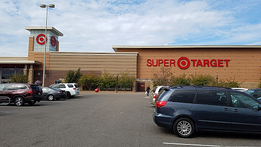 Department Store «Target», reviews and photos, 15300 Grove Circle North, Maple Grove, MN 55369, USA
