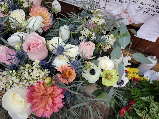 Florist «Dillon & Son Florists», reviews and photos, 180 Boston Ave, Stratford, CT 06614, USA