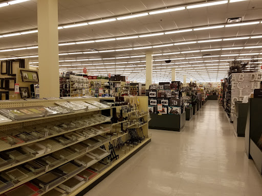 Craft Store «Hobby Lobby», reviews and photos, 12201 W Markham St, Little Rock, AR 72211, USA