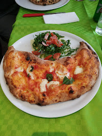 Calzone du Pizzeria Pizza de Peppo à Tarascon-sur-Ariège - n°1