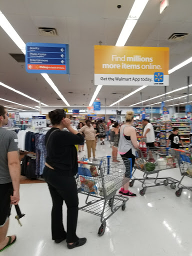 Discount Store «Walmart», reviews and photos, 3680 W Shaw Ave, Fresno, CA 93711, USA