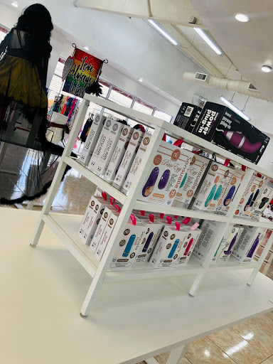 Lingerie Store «Katz Stores - Galleria», reviews and photos, 5555 Southwest Fwy, Houston, TX 77056, USA