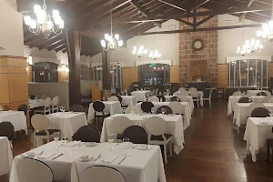 Los Lapachos Restaurant image