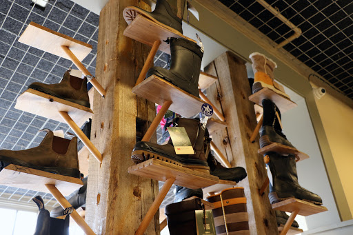 Ski Rental Service «Pinnacle Ski And Sports», reviews and photos, 3391 Mountain Rd, Stowe, VT 05672, USA