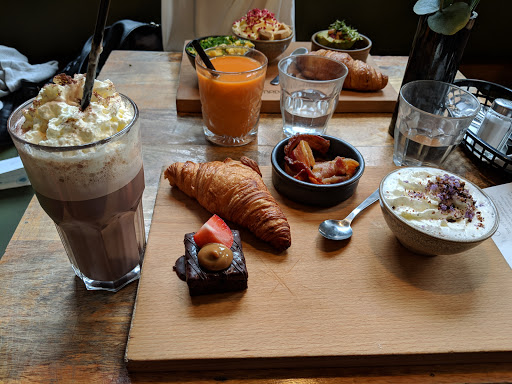 Mad & Kaffe Amagerbro - Brunch og Cafe