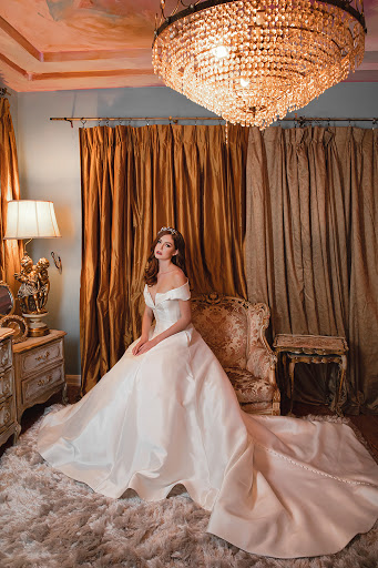 Bridal Shop «Nicole Bridal & Formal Shoppe», reviews and photos, 261 Old York Rd #210, Jenkintown, PA 19046, USA