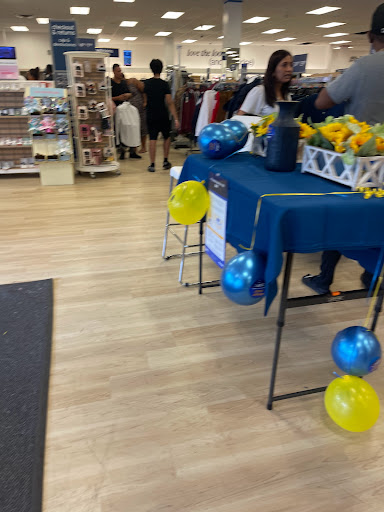 Department Store «Marshalls», reviews and photos, 9210 Rockaway Blvd, Ozone Park, NY 11417, USA