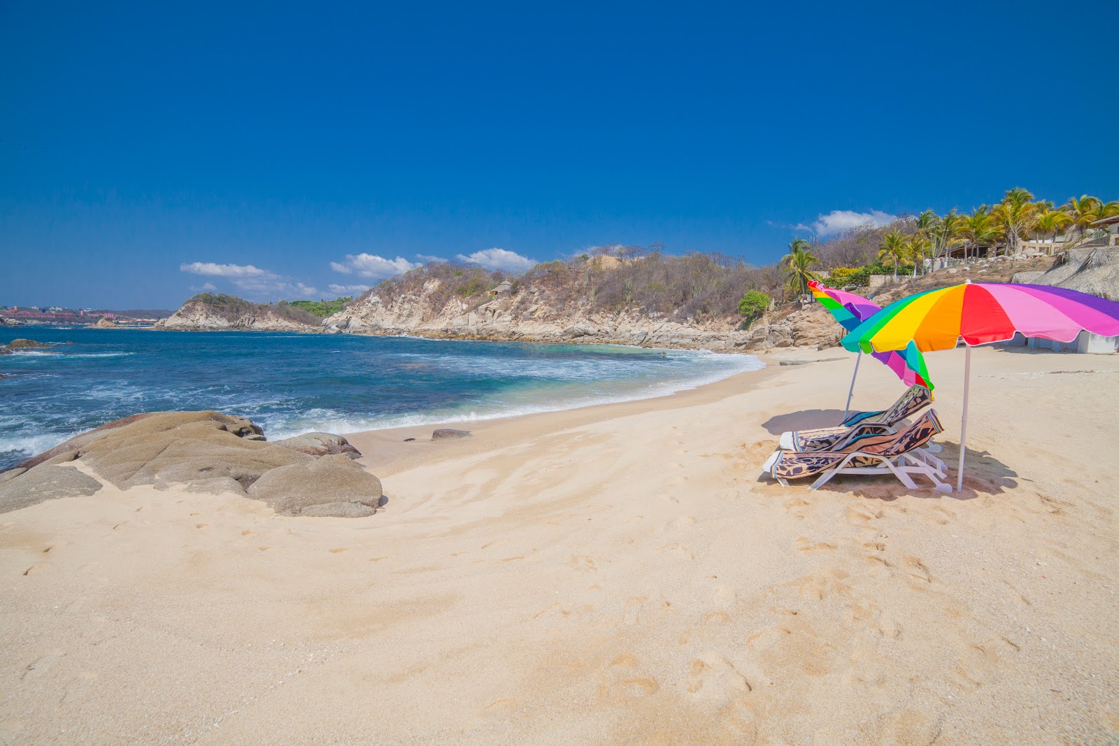Fotografija Tangolunda beach IV z svetel fin pesek površino