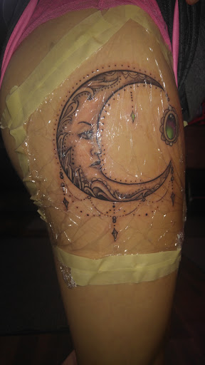 Tattoo Shop «Chi Town Tattoo & Body Piercing», reviews and photos, 5056 W Lawrence Ave, Chicago, IL 60630, USA