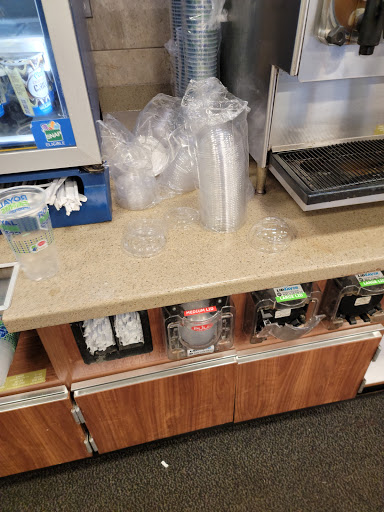 Convenience Store «Royal Farms», reviews and photos, 200 Oak Manor Dr, Glen Burnie, MD 21061, USA