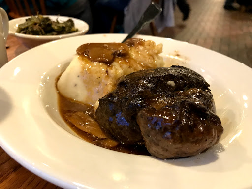 American Restaurant «Cracker Barrel Old Country Store», reviews and photos, 5035 Hinkleville Rd, Paducah, KY 42001, USA