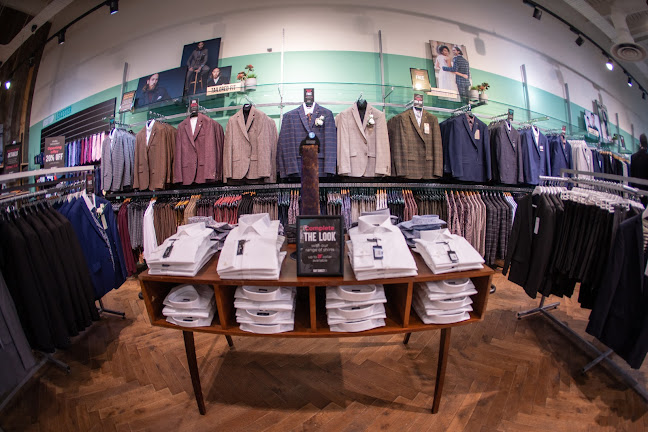 Suit Direct Leicester - Clothing store