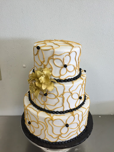 Wedding Bakery «Cake Specialist», reviews and photos, 2210 Avery Rd W, Bellevue, NE 68005, USA