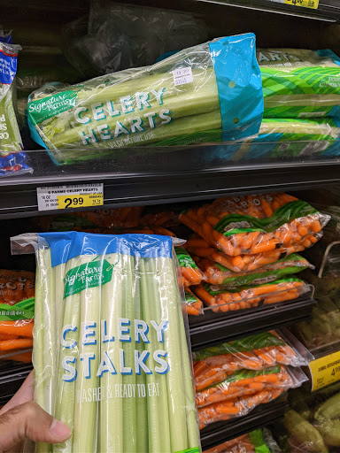 Safeway image