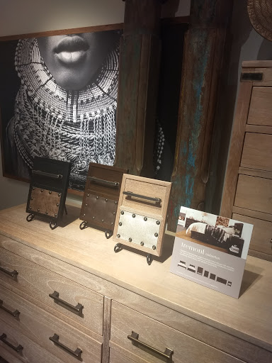 Furniture Store «Arhaus», reviews and photos, 7030 E Greenway Pkwy, Scottsdale, AZ 85254, USA