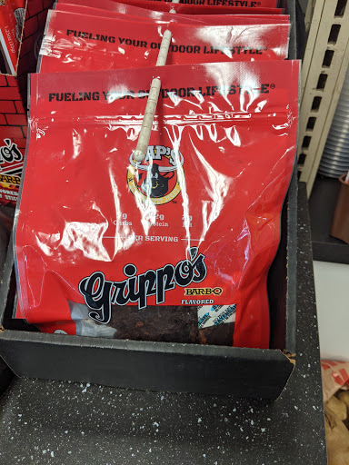 Grocery Store «Village Grocery», reviews and photos, 385 Loveland-Miamiville Rd, Loveland, OH 45140, USA