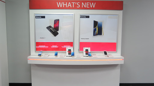 TEAM Wireless, Verizon Authorized Retailer image 2