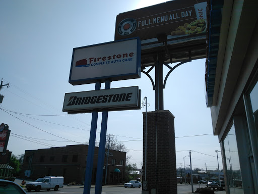 Tire Shop «Firestone Complete Auto Care», reviews and photos, 242 W Main St, Gallatin, TN 37066, USA