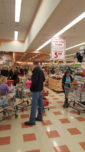 Grocery Store «Market Basket», reviews and photos, 8 Highland Common E, Hudson, MA 01749, USA