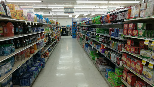 Grocery Store «Hardings Friendly Market», reviews and photos, 510 S Main St, Middlebury, IN 46540, USA