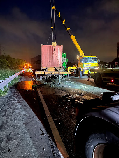 正允拖車行-汽機車緊急道路救援