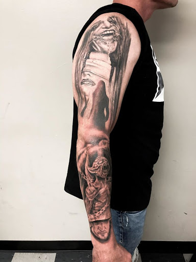 Tattoo Shop «Lucky DeVille Tattoo Co.», reviews and photos, 2333 Niagara Falls Blvd, Amherst, NY 14228, USA