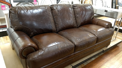 Shopping Mall «Crossroads Shopping Center», reviews and photos, 409 Tarrytown Rd, White Plains, NY 10607, USA