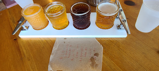 Oyster Bar Restaurant «Triton Craft Beer and Oyster Bar», reviews and photos, 308 Centre St, Beach Haven, NJ 08008, USA