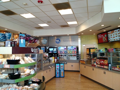 Gas Station «Cumberland Farms», reviews and photos, 324 Marrett Rd, Lexington, MA 02421, USA