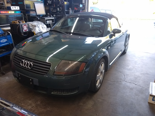 Auto Repair Shop «MAFFEIS AUTOMOTIVE», reviews and photos, 21 Palm Ave, Healdsburg, CA 95448, USA