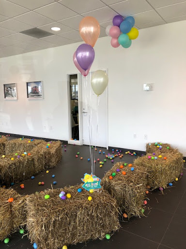 Kia Dealer «Monroeville Kia», reviews and photos, 3721 William Penn Hwy, Monroeville, PA 15146, USA