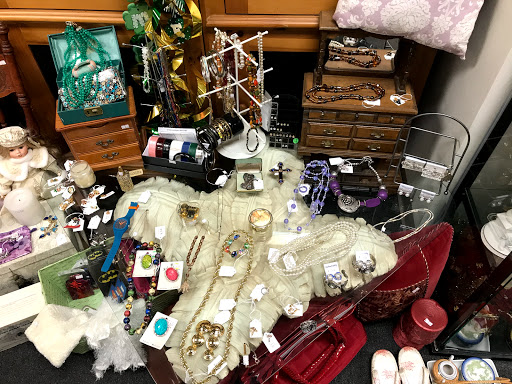 Thrift Store «Attic To Basement», reviews and photos, 19 E Belvidere St, Nazareth, PA 18064, USA