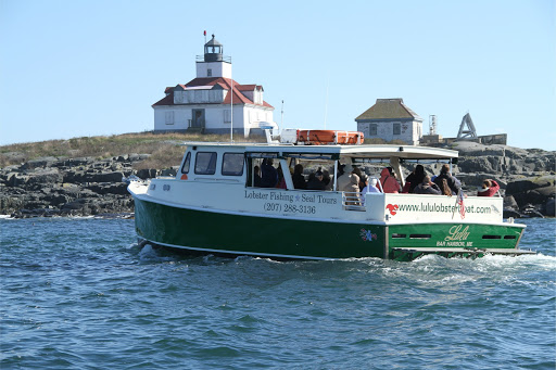 Sightseeing Tour Agency «Lulu Lobster Boat Ride», reviews and photos, 55 West St, Bar Harbor, ME 04609, USA