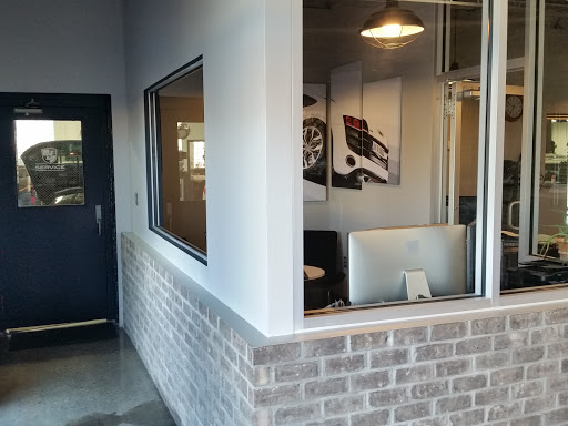 Auto Repair Shop «Dubwerx», reviews and photos, 6323 Madison Rd, Cincinnati, OH 45227, USA