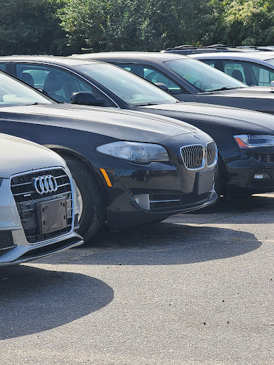 Used Car Dealer «J & A Auto Center», reviews and photos, 211 Broadway, Raynham, MA 02767, USA