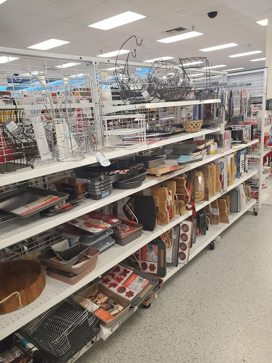 Clothing Store «Ross Dress for Less», reviews and photos, 1115 Vidina Pl, Oviedo, FL 32765, USA