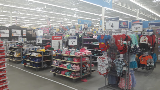 Department Store «Walmart Supercenter», reviews and photos, 160 Broadway, Raynham, MA 02767, USA