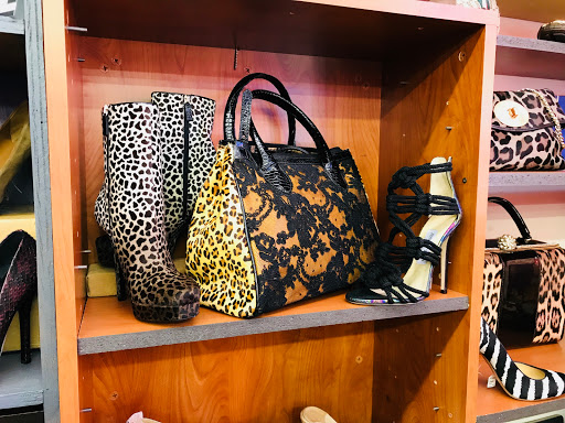 Pawn Shop «Liberty Pawn II», reviews and photos, 3800 Holland Rd # 101, Virginia Beach, VA 23452, USA