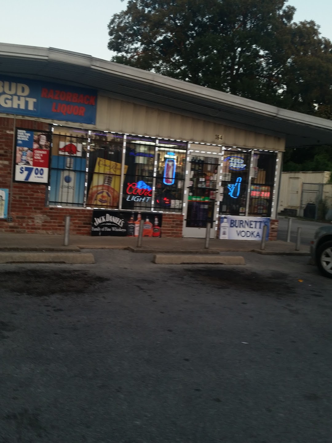 Razorback Liquor Store